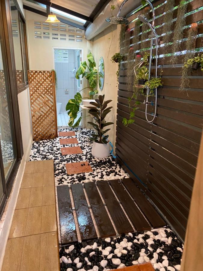 Catory Villa Bangkok Buitenkant foto